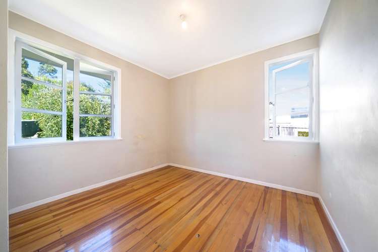 20 Valonia Street New Windsor_12