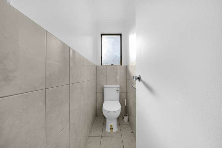 6 Redcrest Avenue Red Hill_9