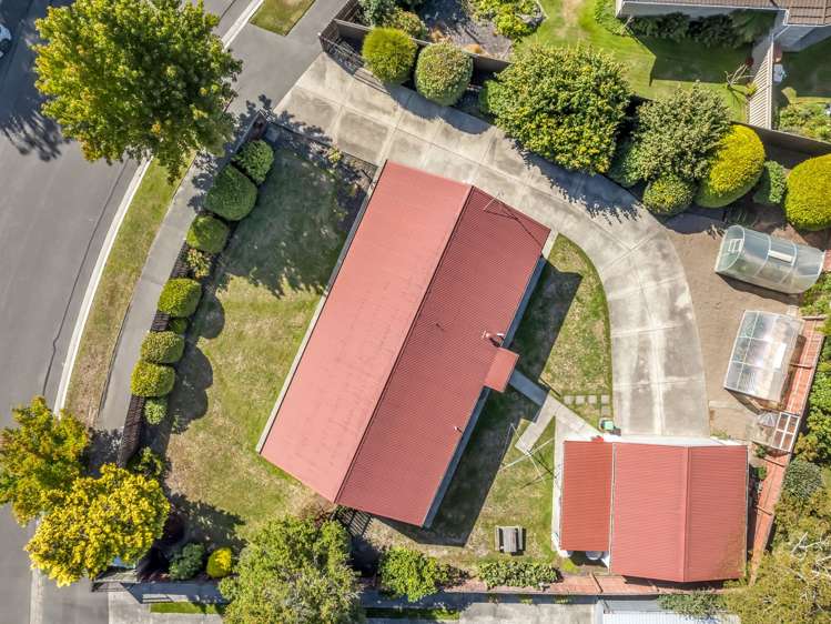 41 Trafford Street Harewood_18