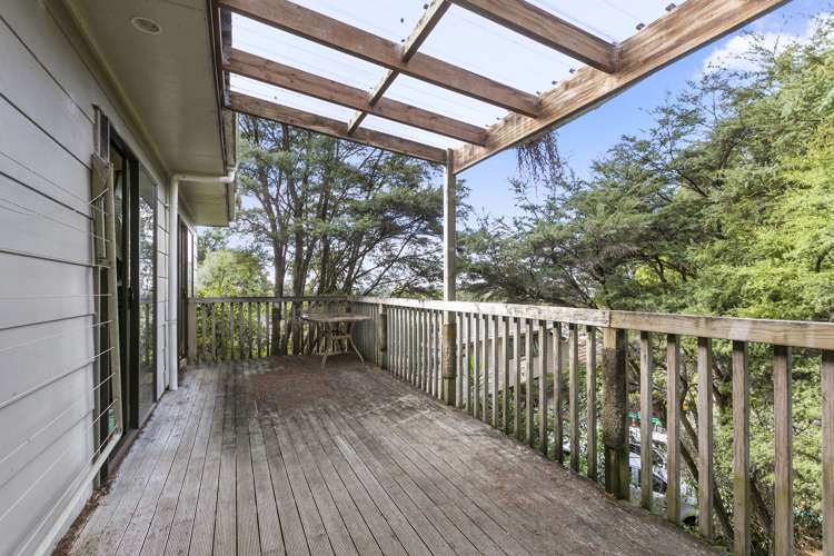 36 Longfellow Parade Glen Eden_12