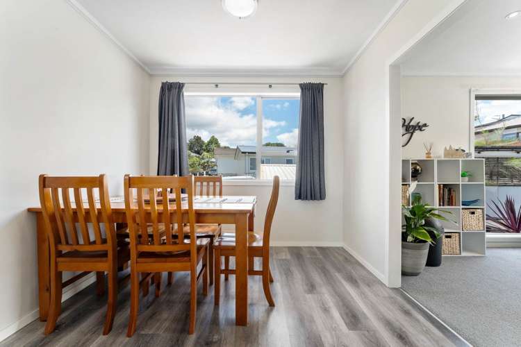 6 Kemp Road Massey_4