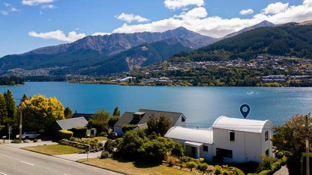 415 Peninsula Road Kelvin Heights_1