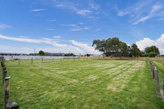 A/114 Avon Road Clifton_3