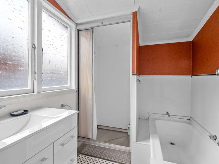 38 Alford Forest Road Allenton_24