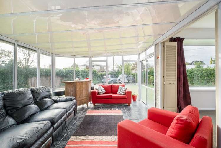 46 Gould Crescent Woolston_11
