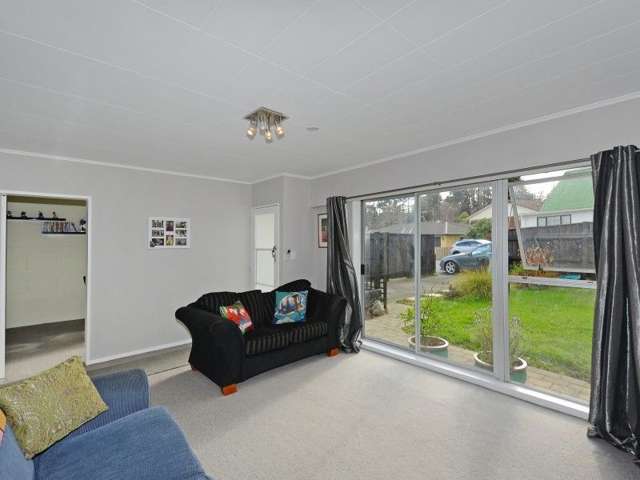 7 Garth Lane Maoribank_3