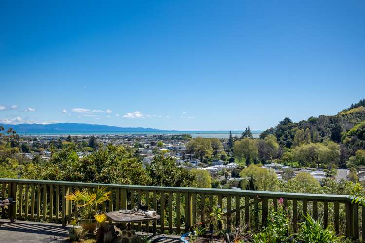 83 Cleveland Terrace Nelson City_18