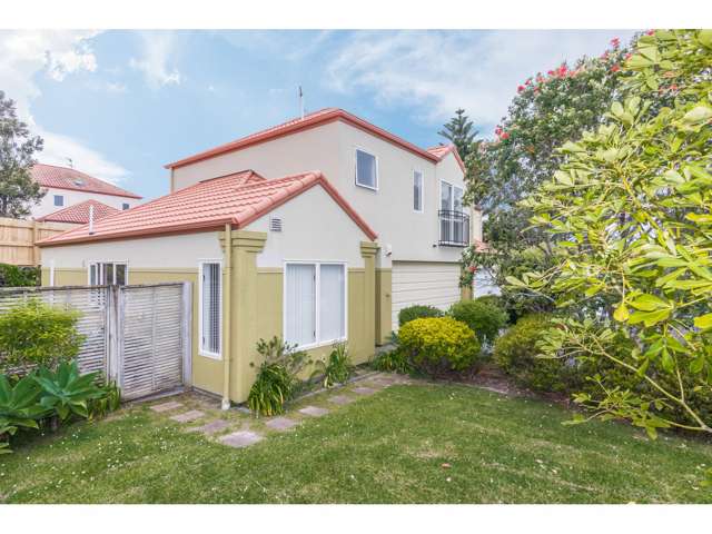 16 Stolford Crescent New Lynn_2