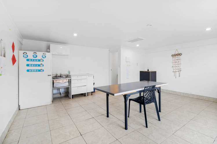 1 Mark Road Mt Albert_28