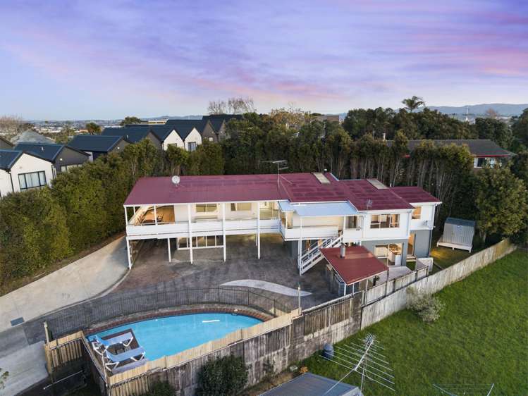 10 Lilburn Crescent Massey_31