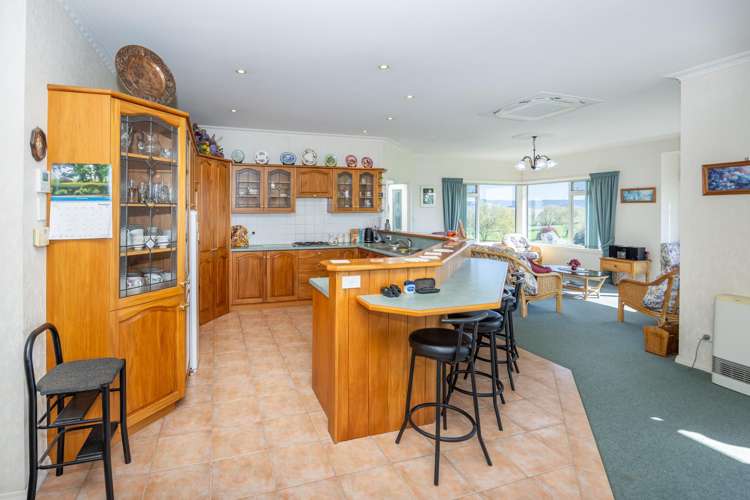 103 Jury Road Ngahinapouri_7