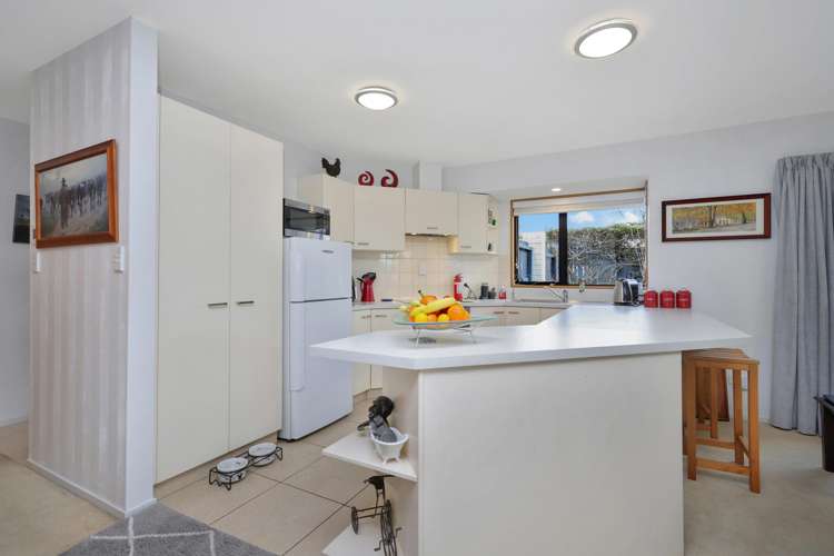 21 Mona Square Ashburton_3