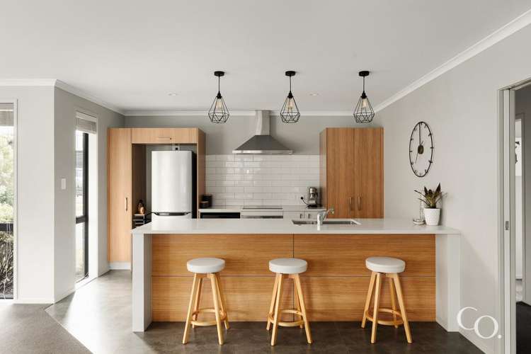 14 Cowell Crescent Pyes Pa_2