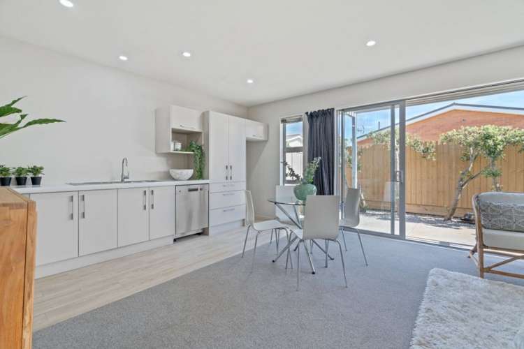 11g Clarence Street South Addington_5