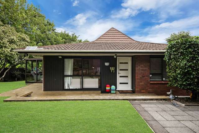 2/3 Diosma Place Botany Downs_4