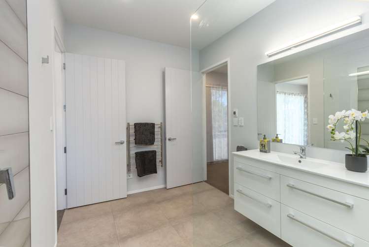 13 Plains Avenue Masterton_21