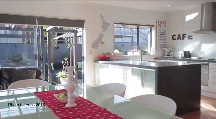 4 Vinograd Drive Te Atatu Peninsula_8