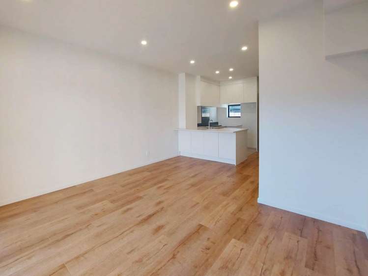 10/54 Swanson Road Henderson_5