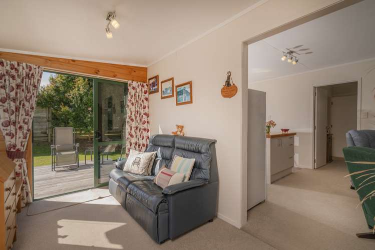 31 Whitby Avenue Whitianga_23