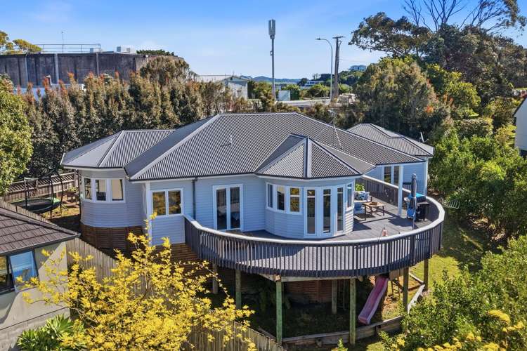 129 West Hoe Heights Orewa_4