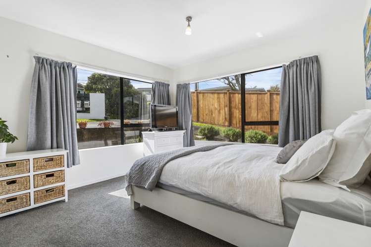 1/33 Sea Vista Avenue Beach Haven_8