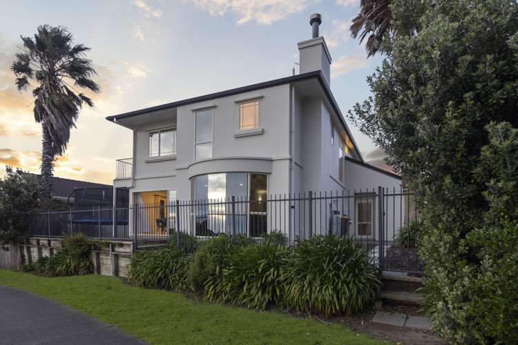 27 Saint Annes Crescent Wattle Downs_18