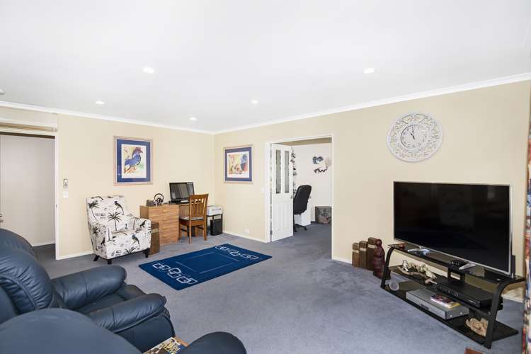 33 Otia Drive Richmond_8