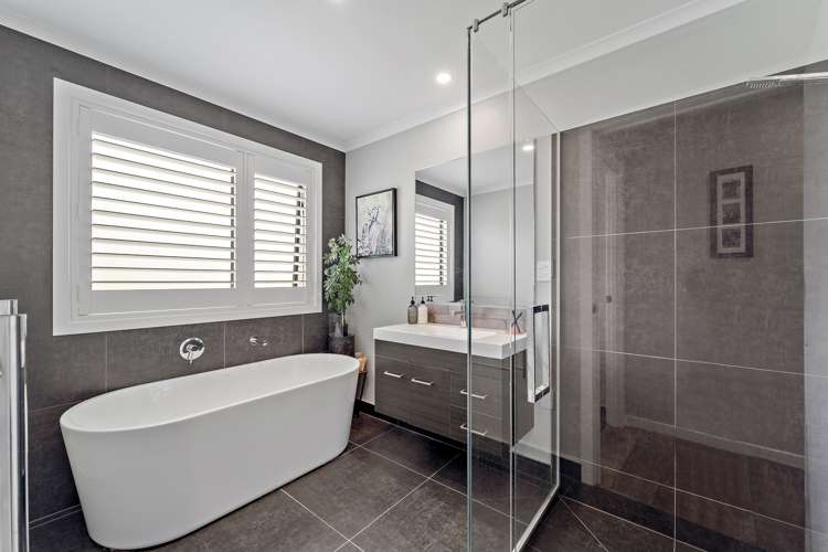 39 Surf View Crescent Red Beach_21