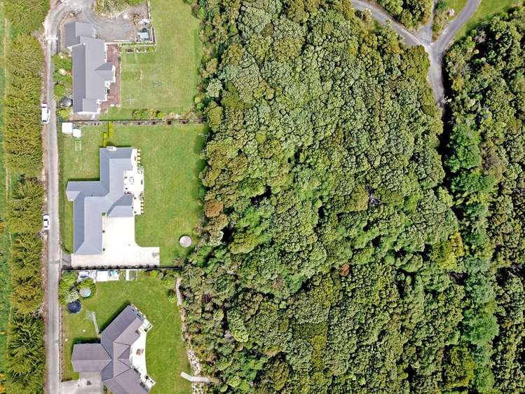 47 Matua Grove Otatara_25