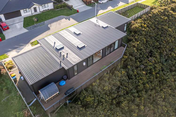 37 Schooner Drive Whitby_24