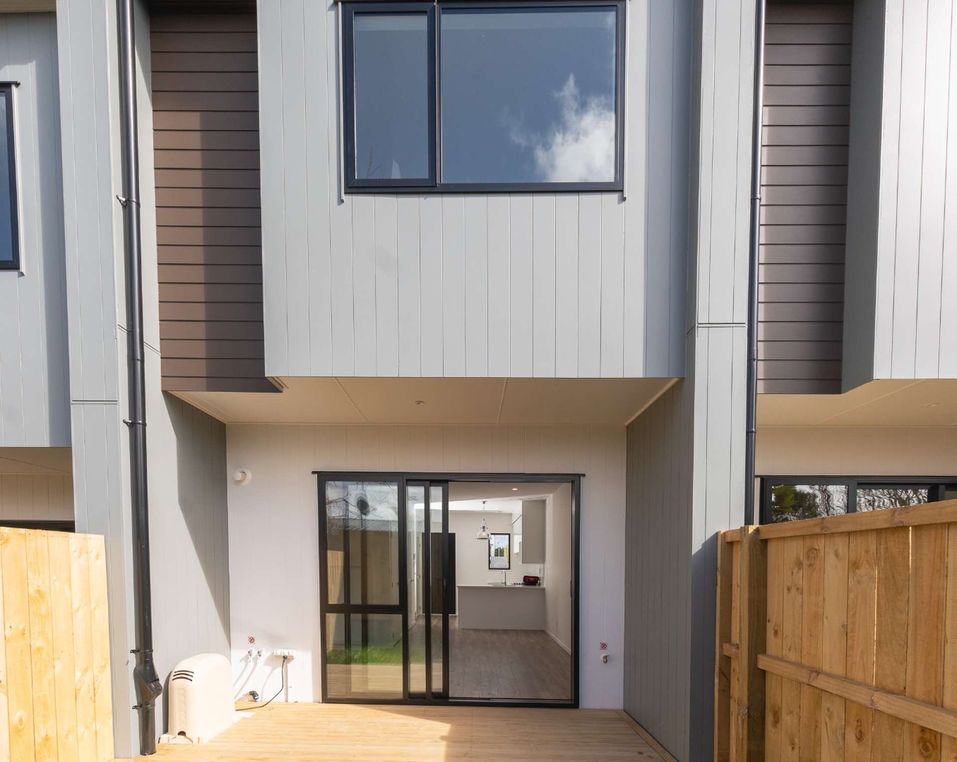 30/241 Don Buck Road Massey_0