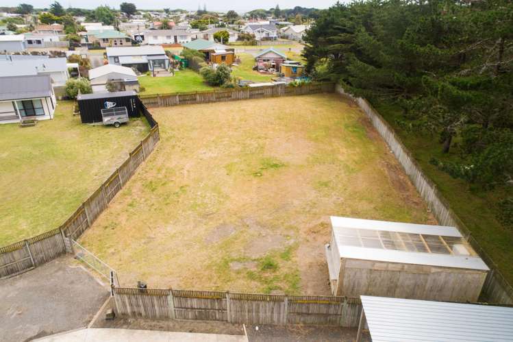 2A Sandown Avenue_0