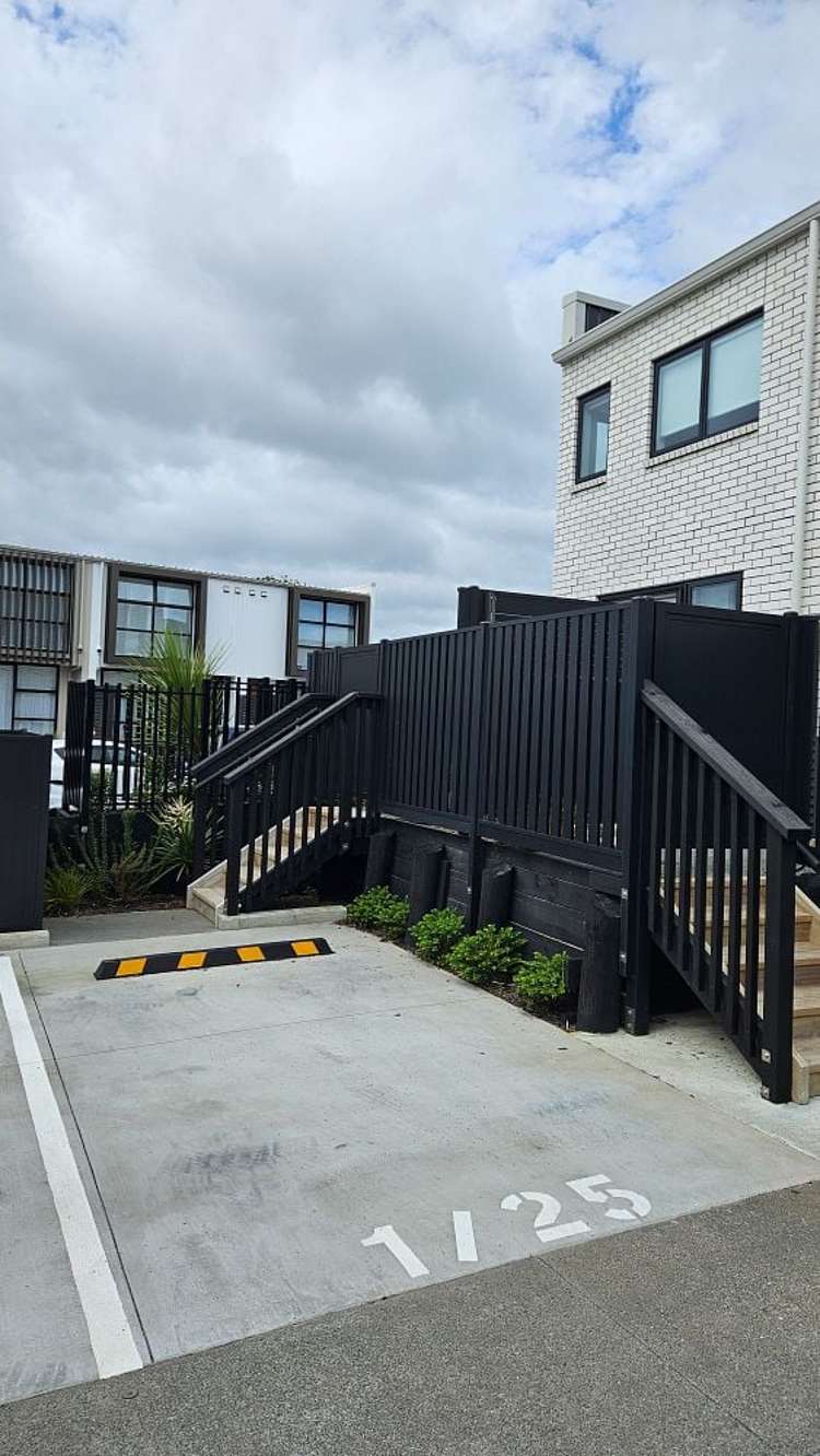 1/25 Freeland Avenue Mount Roskill_11