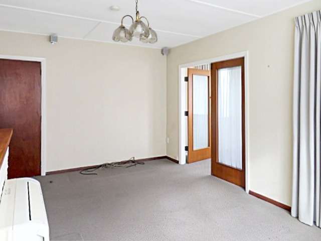 114 Reynolds Street Taita_4