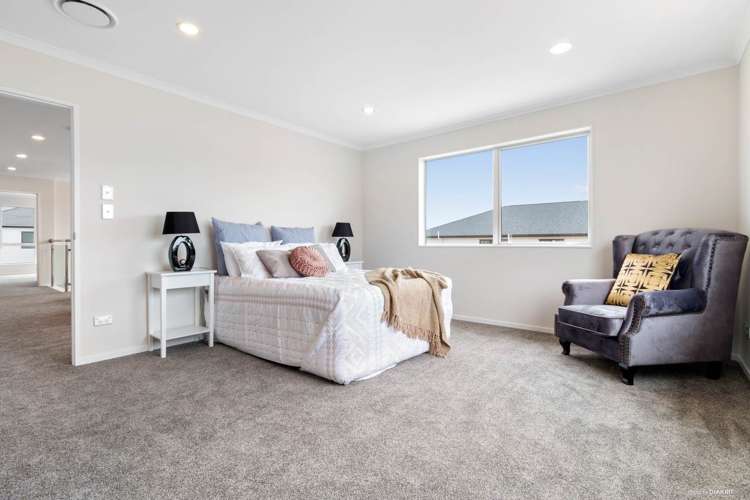 8 Lisnoble Road Flat Bush_16