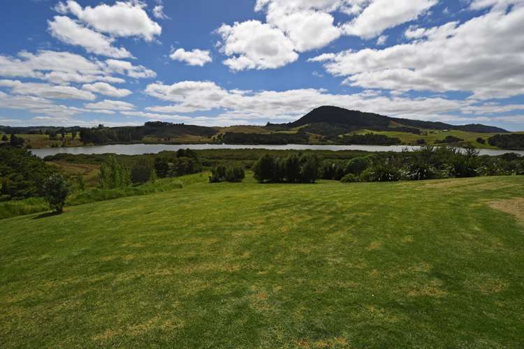 107 Jumna Road Maungaturoto_19