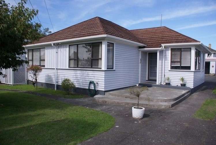 9 Swiss Avenue Gonville_0