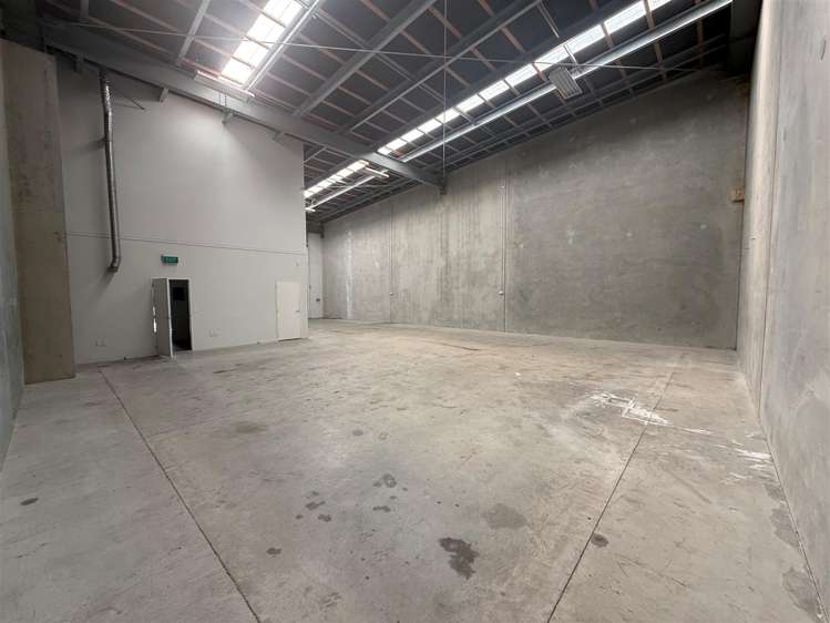8/19 William Lewis Drive Sockburn_5