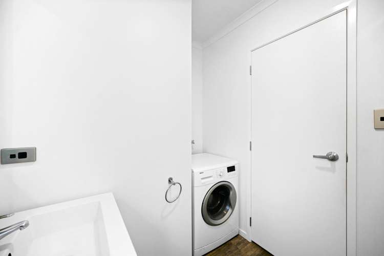 8/26 Beatty Street 1107_8