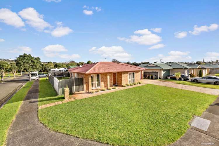 1 Watersfield Place Flat Bush_26