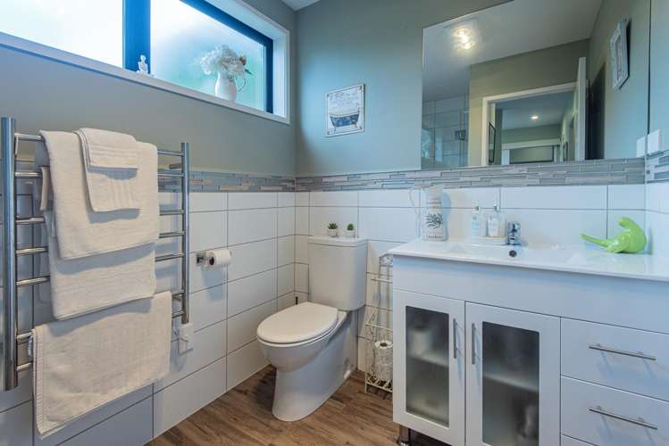 24 Tawhai Place Parahaki_16