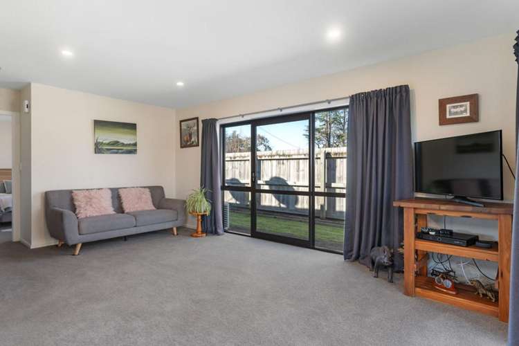 7 Ashmore Park Road Carterton_9