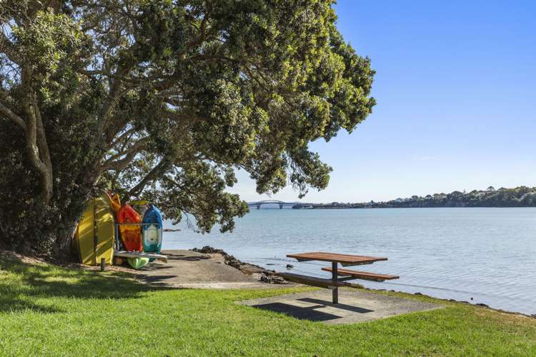 29 Aramoana Avenue Devonport_30