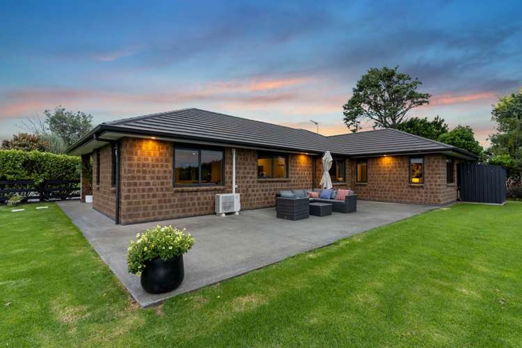 4 Armstrong Way Waiuku_2