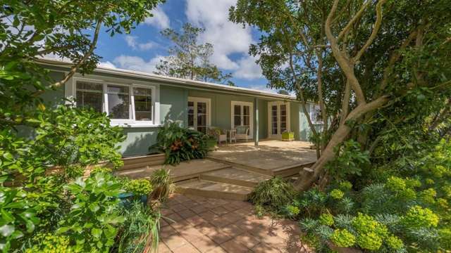 29a Waione Avenue Athenree_1