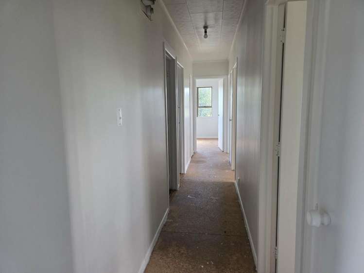 142 Roger Road Taheke_10