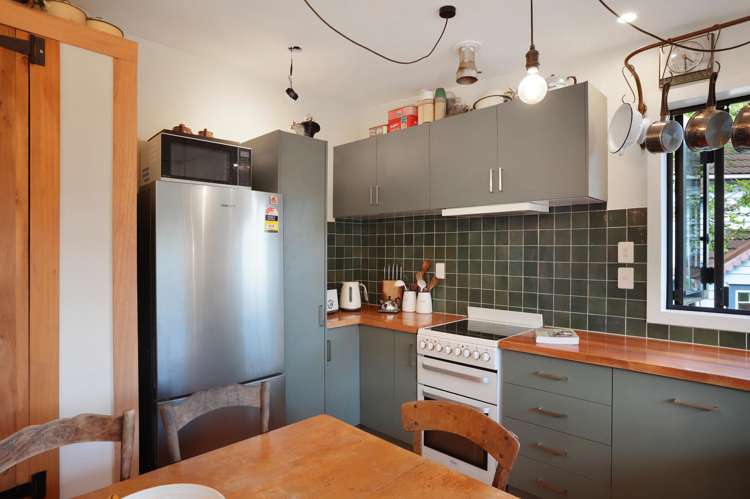 105 Laingholm Drive Laingholm_14