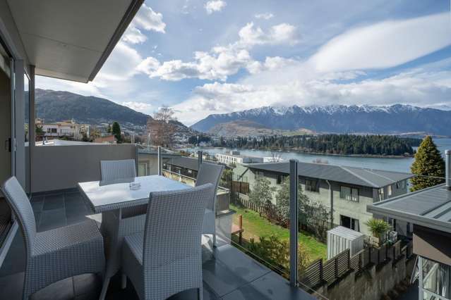 Unit 1 LakeRidge Apts, 51 Thompson Street Queenstown_3
