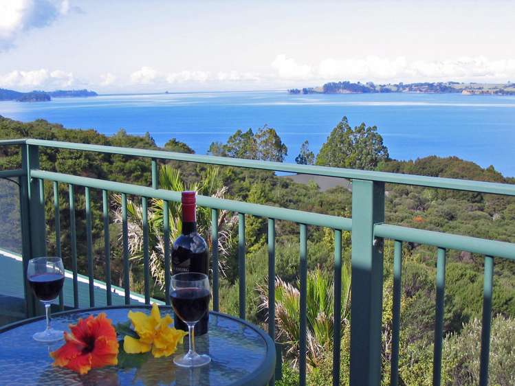 14 Puriri Place Sandspit_0