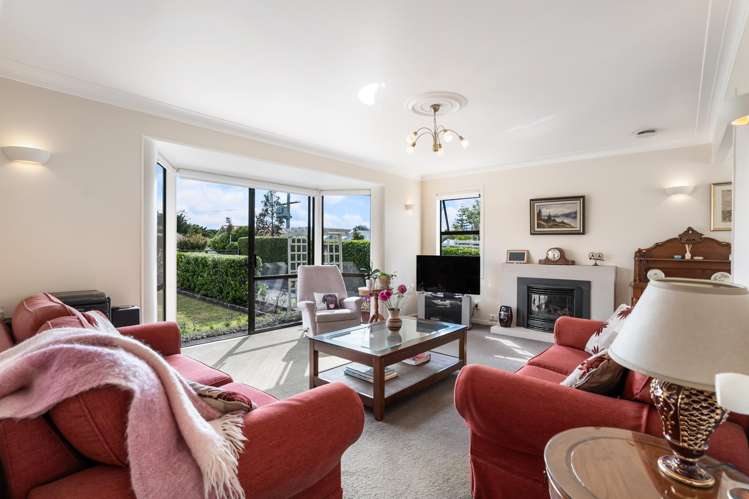 53 Beach Road Mellons Bay_7